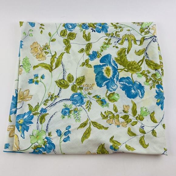 1960s Mod Retro Flower Power Table cloth Round Leaves Blue Green Yellow 65" Dia - Picture 9 of 9